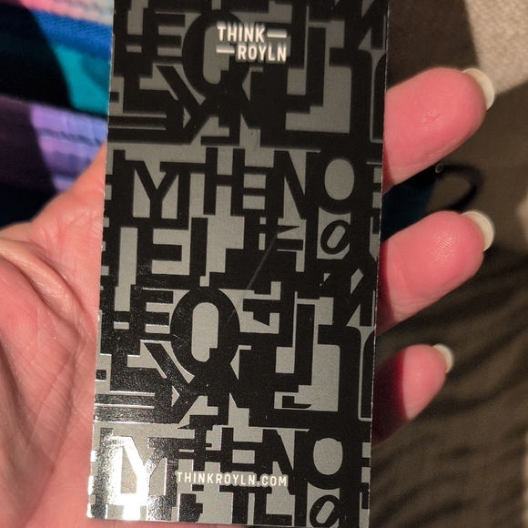 THINK ROYLN Multicolor Quilted Crossbody Bag - Picture 3 of 16